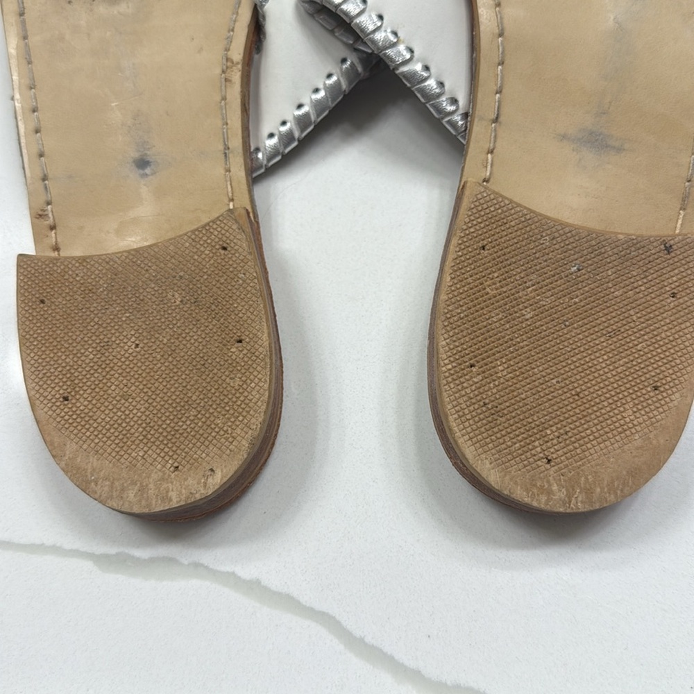 Jack Rogers Sandals Womens 8 White Silver Slip On Thong Flats Preppy Coastal - Picture 6 of 9